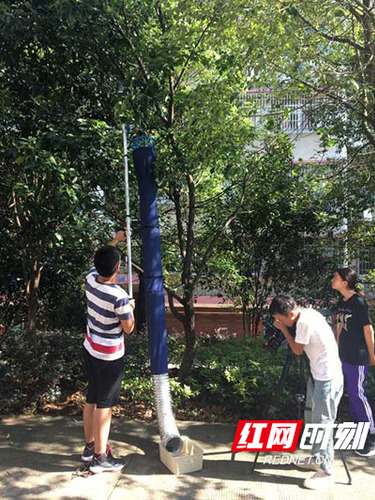 九游(9Game)官方网站大学生研发“摘果神器”