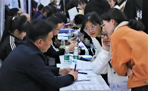 九游(9Game)官方网站:2800个岗位“职”等你来
